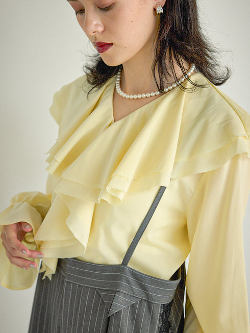 【 予約:12月中旬 】ラッフルブラウス /M254-13045